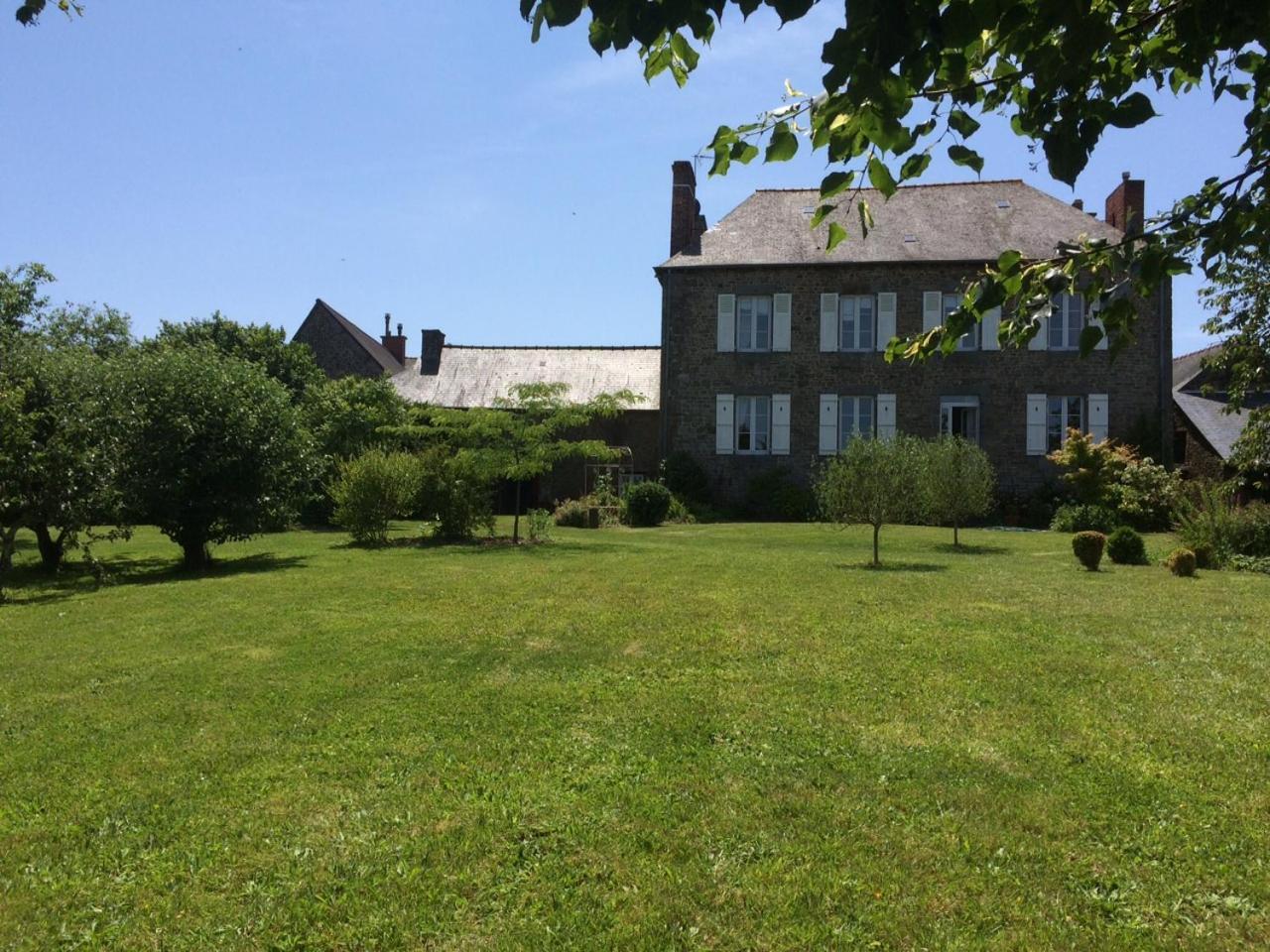 Le Clos Des Anges Dingé Exterior foto